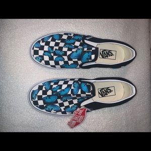 butterfly slip on vans